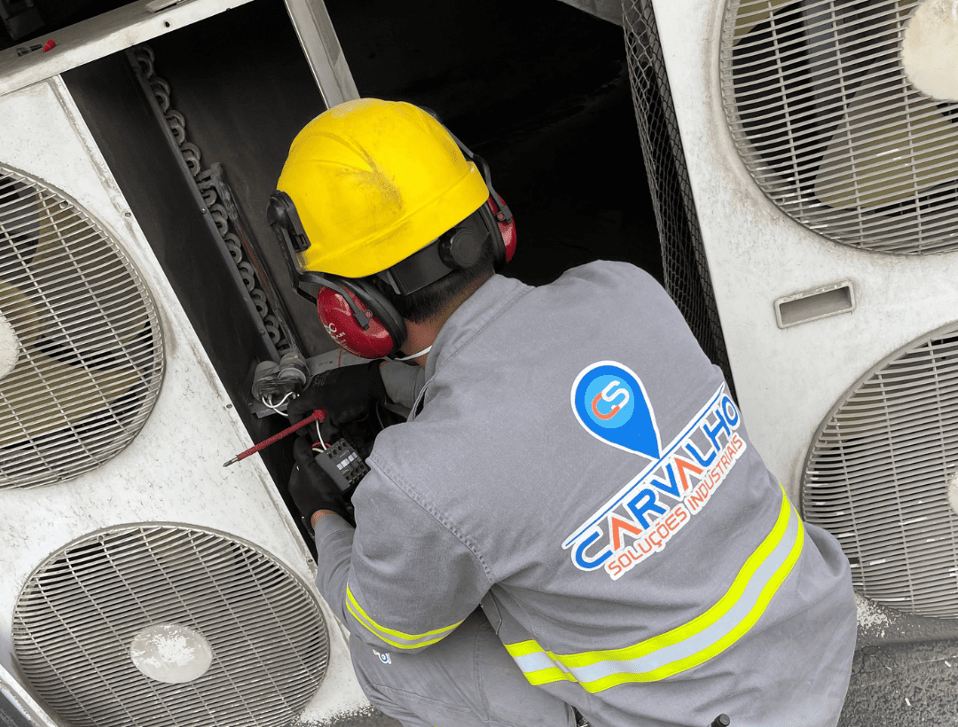 Manutenção de refrigeração
