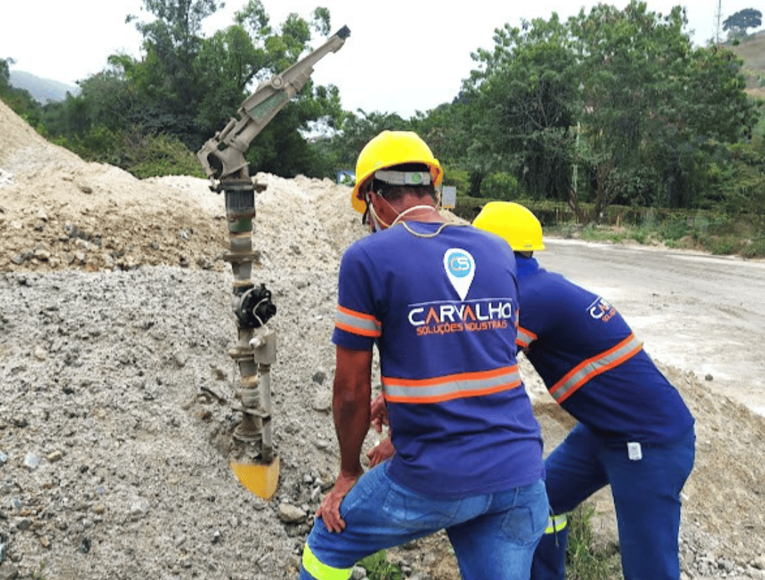 Instalação e manutenção de aspersores